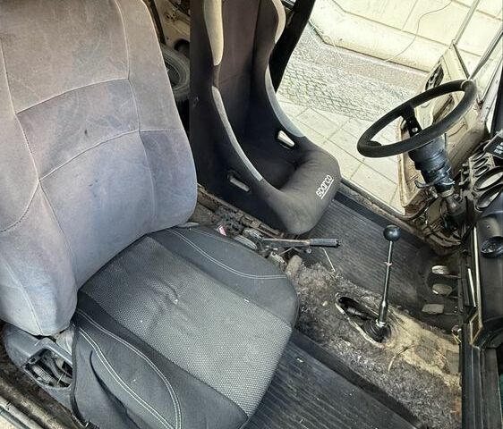 Белый ВАЗ 2106, объемом двигателя 1.5 л и пробегом 7 тыс. км за 750 $, фото 4 на Automoto.ua