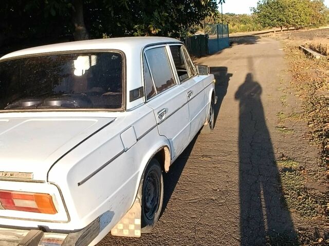 Белый ВАЗ 2106, объемом двигателя 1.6 л и пробегом 100 тыс. км за 1200 $, фото 2 на Automoto.ua