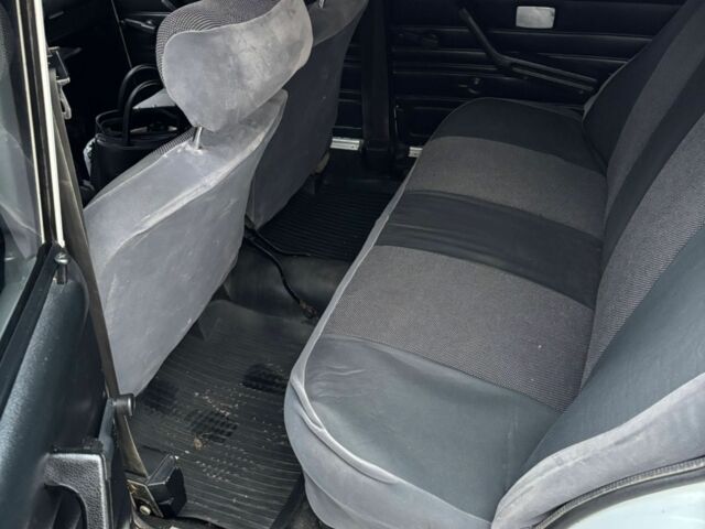 Белый ВАЗ 2106, объемом двигателя 1.5 л и пробегом 1 тыс. км за 1300 $, фото 6 на Automoto.ua