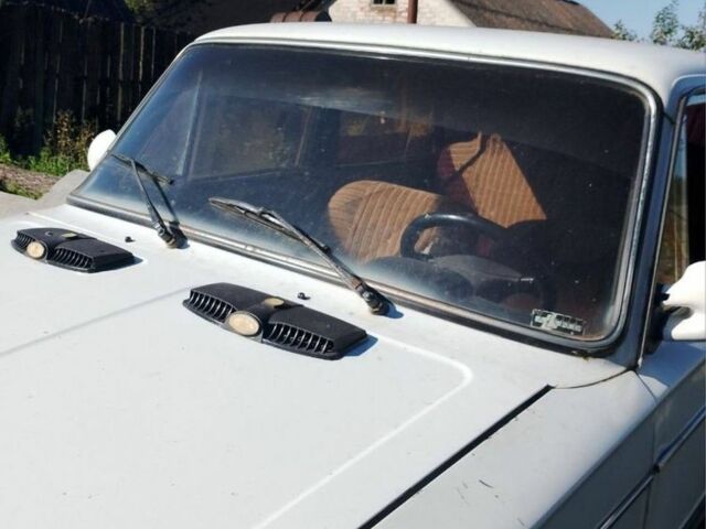 Белый ВАЗ 2106, объемом двигателя 1.6 л и пробегом 250 тыс. км за 532 $, фото 1 на Automoto.ua