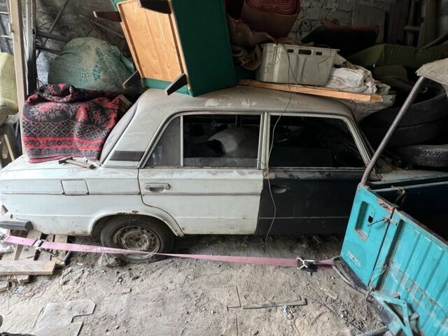Белый ВАЗ 2106, объемом двигателя 0 л и пробегом 2 тыс. км за 102 $, фото 2 на Automoto.ua