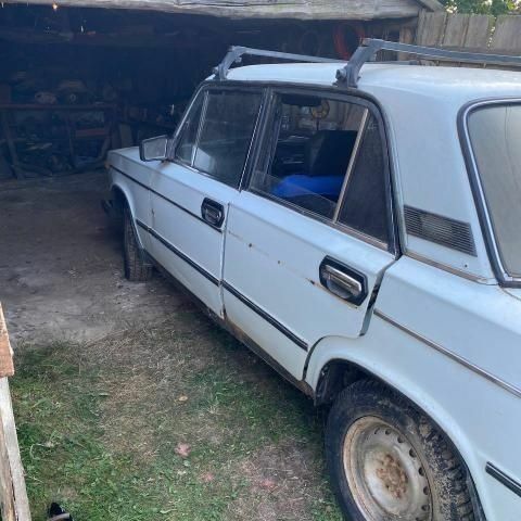 Белый ВАЗ 2106, объемом двигателя 6 л и пробегом 70 тыс. км за 300 $, фото 3 на Automoto.ua