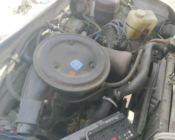 Белый ВАЗ 2106, объемом двигателя 1.5 л и пробегом 31 тыс. км за 1200 $, фото 9 на Automoto.ua