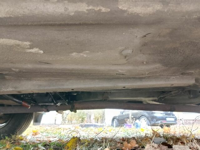 Білий ВАЗ 2106, об'ємом двигуна 1.5 л та пробігом 120 тис. км за 1150 $, фото 11 на Automoto.ua