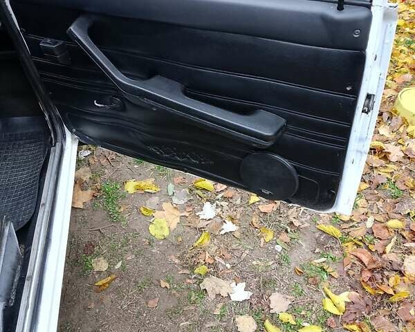 Білий ВАЗ 2106, об'ємом двигуна 1.45 л та пробігом 120 тис. км за 1150 $, фото 13 на Automoto.ua