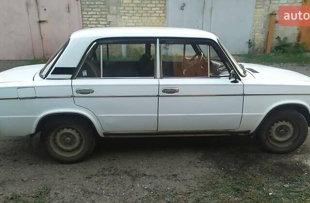 Білий ВАЗ 2106, об'ємом двигуна 1.6 л та пробігом 100 тис. км за 1300 $, фото 3 на Automoto.ua