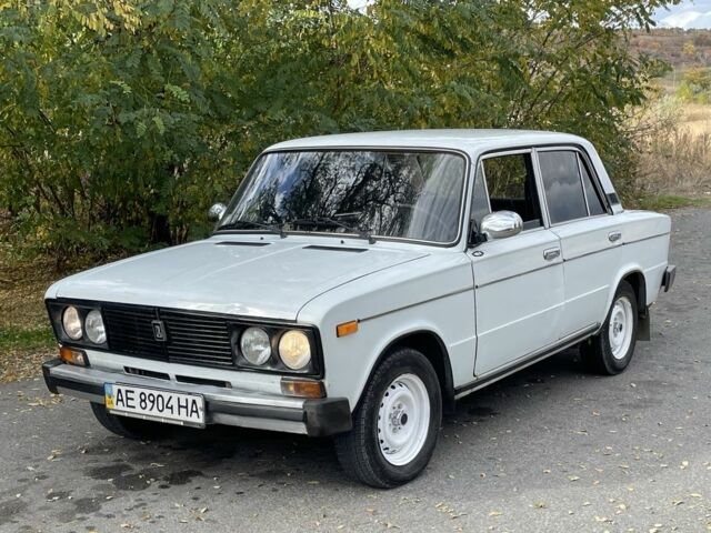 Белый ВАЗ 2106, объемом двигателя 1.5 л и пробегом 300 тыс. км за 1100 $, фото 2 на Automoto.ua