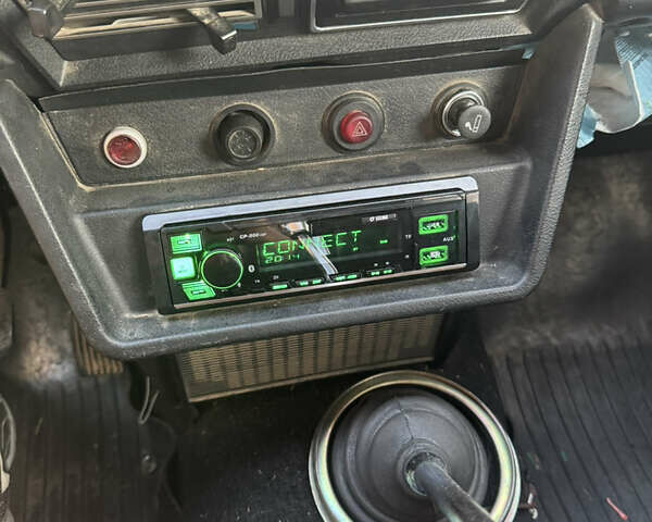 Белый ВАЗ 2106, объемом двигателя 1.6 л и пробегом 82 тыс. км за 1600 $, фото 1 на Automoto.ua