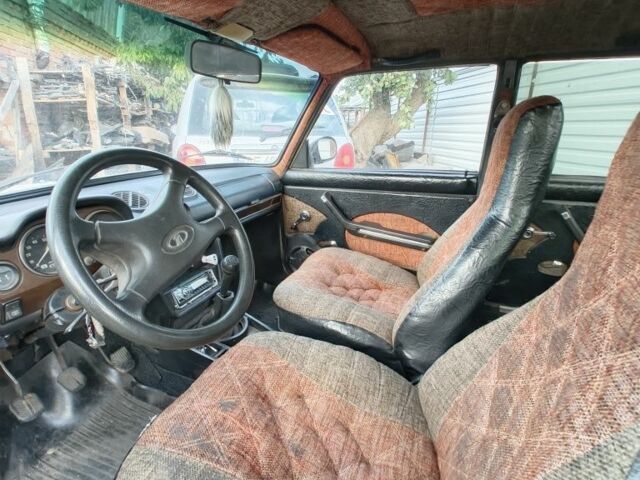 Белый ВАЗ 2106, объемом двигателя 0 л и пробегом 228 тыс. км за 450 $, фото 5 на Automoto.ua