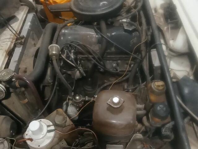ВАЗ 2106 1986 у Збараже на Automoto.ua Білий ВАЗ 2106, об'ємом двигуна 0 л та пробігом 150 тис. км за 400 $, фото 6 на Automoto.ua