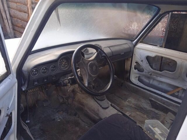 Білий ВАЗ 2106, об'ємом двигуна 0 л та пробігом 120 тис. км за 1500 $, фото 3 на Automoto.ua