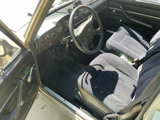 Бежевый ВАЗ 2106, объемом двигателя 1.3 л и пробегом 163 тыс. км за 715 $, фото 10 на Automoto.ua