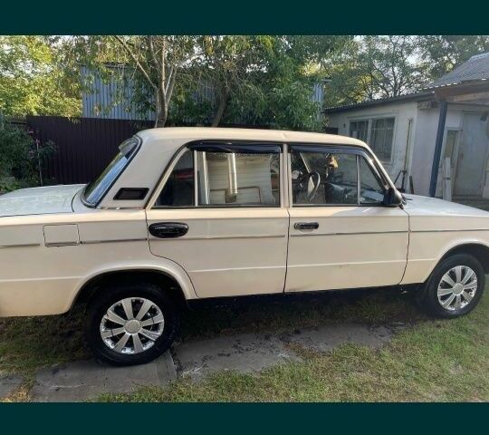 Бежевый ВАЗ 2106, объемом двигателя 1.6 л и пробегом 90 тыс. км за 729 $, фото 1 на Automoto.ua