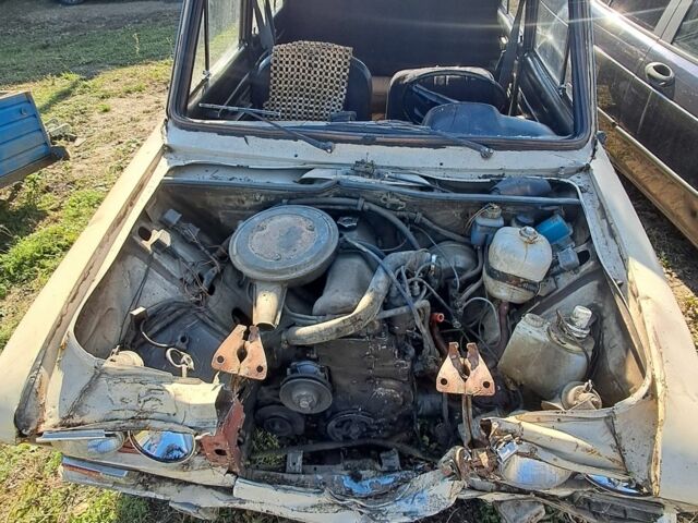 ВАЗ 2106 1986 в Черновцах на Automoto.ua Бежевый ВАЗ 2106, объемом двигателя 1.5 л и пробегом 49 тыс. км за 330 $, фото 4 на Automoto.ua