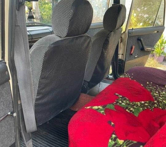 Бежевый ВАЗ 2106, объемом двигателя 1.6 л и пробегом 90 тыс. км за 729 $, фото 4 на Automoto.ua