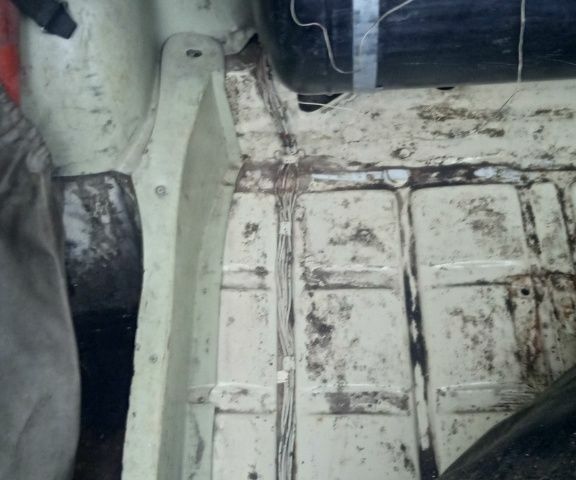 Бежевый ВАЗ 2106, объемом двигателя 1.3 л и пробегом 68 тыс. км за 477 $, фото 7 на Automoto.ua