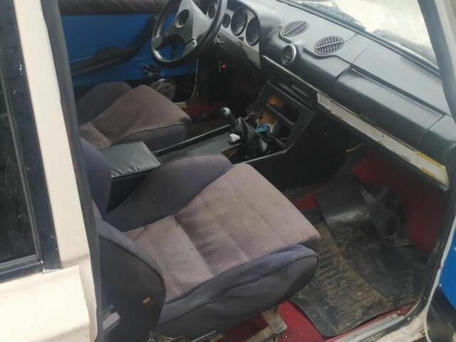 Бежевий ВАЗ 2106, об'ємом двигуна 1 л та пробігом 100 тис. км за 408 $, фото 4 на Automoto.ua