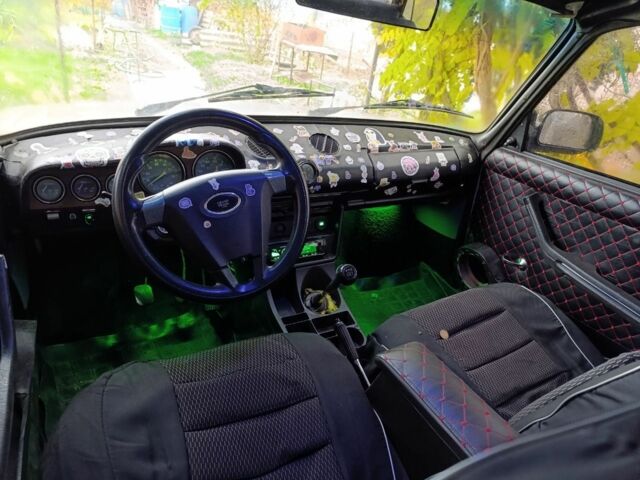 Бежевий ВАЗ 2106, об'ємом двигуна 0 л та пробігом 300 тис. км за 595 $, фото 13 на Automoto.ua