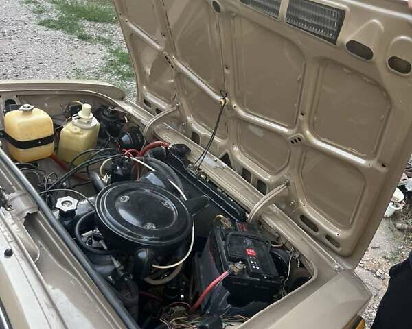 Бежевый ВАЗ 2106, объемом двигателя 1.6 л и пробегом 1 тыс. км за 1350 $, фото 6 на Automoto.ua