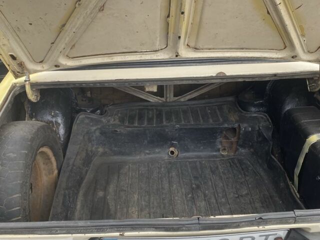 ВАЗ 2106 1978 в Славянске на Automoto.ua Бежевый ВАЗ 2106, объемом двигателя 1.3 л и пробегом 1000 тыс. км за 526 $, фото 6 на Automoto.ua