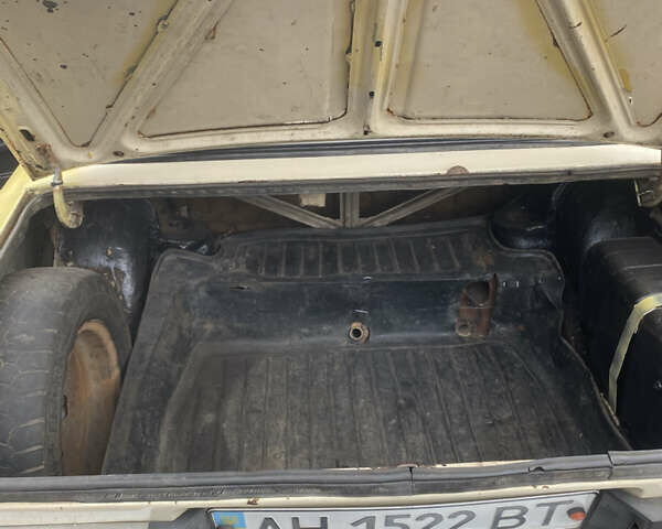 Бежевый ВАЗ 2106, объемом двигателя 0 л и пробегом 10 тыс. км за 525 $, фото 6 на Automoto.ua