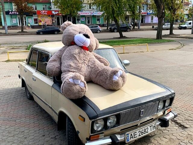 Бежевый ВАЗ 2106, объемом двигателя 1.6 л и пробегом 666 тыс. км за 530 $, фото 4 на Automoto.ua