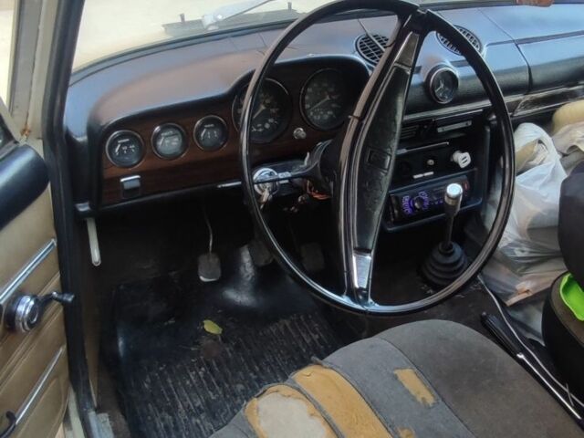 Бежевый ВАЗ 2106, объемом двигателя 0 л и пробегом 1000 тыс. км за 361 $, фото 4 на Automoto.ua