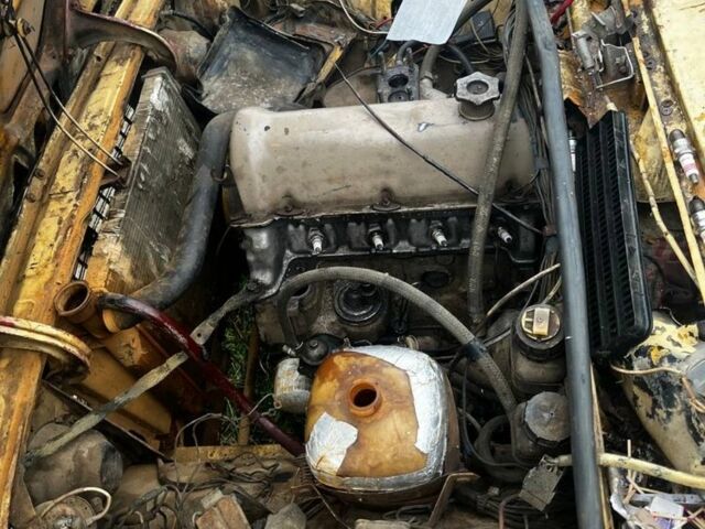 Бежевый ВАЗ 2106, объемом двигателя 0 л и пробегом 1 тыс. км за 142 $, фото 5 на Automoto.ua