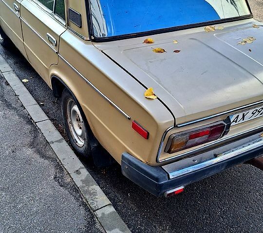 Бежевый ВАЗ 2106, объемом двигателя 1.3 л и пробегом 150 тыс. км за 670 $, фото 2 на Automoto.ua