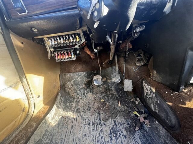 ВАЗ 2106 1982 в Умани на Automoto.ua Бежевый ВАЗ 2106, объемом двигателя 1.6 л и пробегом 125 тыс. км за 554 $, фото 4 на Automoto.ua