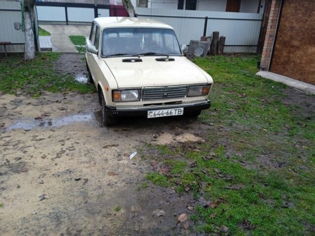 Бежевий ВАЗ 2106, об'ємом двигуна 0 л та пробігом 200 тис. км за 350 $, фото 3 на Automoto.ua