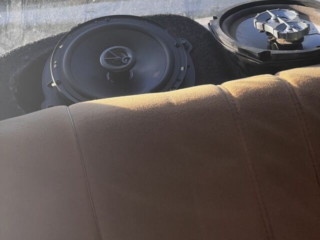 ВАЗ 2106 1982 в Умани на Automoto.ua Бежевый ВАЗ 2106, объемом двигателя 1.6 л и пробегом 125 тыс. км за 554 $, фото 2 на Automoto.ua