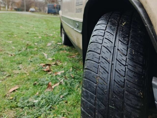 Бежевый ВАЗ 2106, объемом двигателя 0 л и пробегом 15 тыс. км за 595 $, фото 10 на Automoto.ua