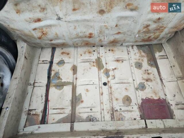 Бежевий ВАЗ 2106, об'ємом двигуна 1.46 л та пробігом 200 тис. км за 650 $, фото 4 на Automoto.ua