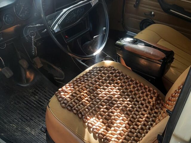 Бежевый ВАЗ 2106, объемом двигателя 0 л и пробегом 350 тыс. км за 1074 $, фото 4 на Automoto.ua