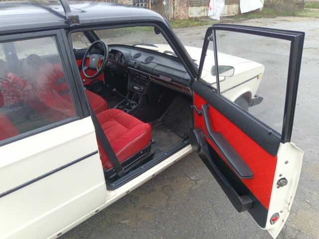 Бежевий ВАЗ 2106, об'ємом двигуна 1.3 л та пробігом 100 тис. км за 1000 $, фото 4 на Automoto.ua