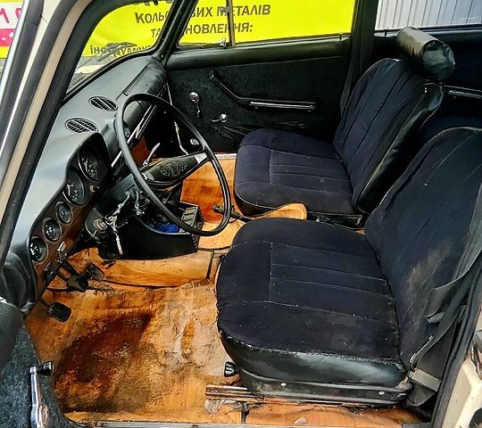 Бежевый ВАЗ 2106, объемом двигателя 1.5 л и пробегом 217 тыс. км за 900 $, фото 6 на Automoto.ua