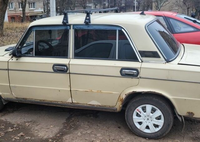 Бежевий ВАЗ 2106, об'ємом двигуна 0 л та пробігом 38 тис. км за 284 $, фото 2 на Automoto.ua