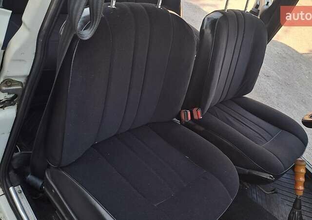 Бежевый ВАЗ 2106, объемом двигателя 1.6 л и пробегом 138 тыс. км за 2150 $, фото 21 на Automoto.ua