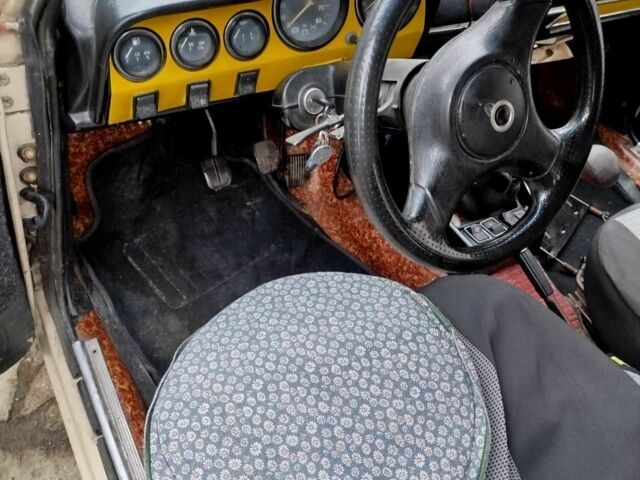 Бежевий ВАЗ 2106, об'ємом двигуна 1.5 л та пробігом 100 тис. км за 1000 $, фото 4 на Automoto.ua