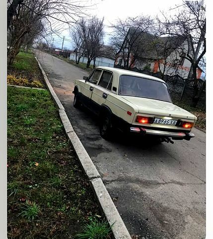 Бежевый ВАЗ 2106, объемом двигателя 1.6 л и пробегом 86 тыс. км за 400 $, фото 3 на Automoto.ua