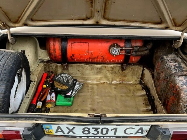 Бежевый ВАЗ 2106, объемом двигателя 1.3 л и пробегом 550 тыс. км за 900 $, фото 6 на Automoto.ua