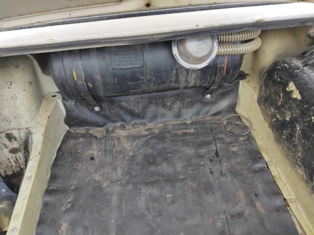 Бежевый ВАЗ 2106, объемом двигателя 1 л и пробегом 1 тыс. км за 667 $, фото 4 на Automoto.ua