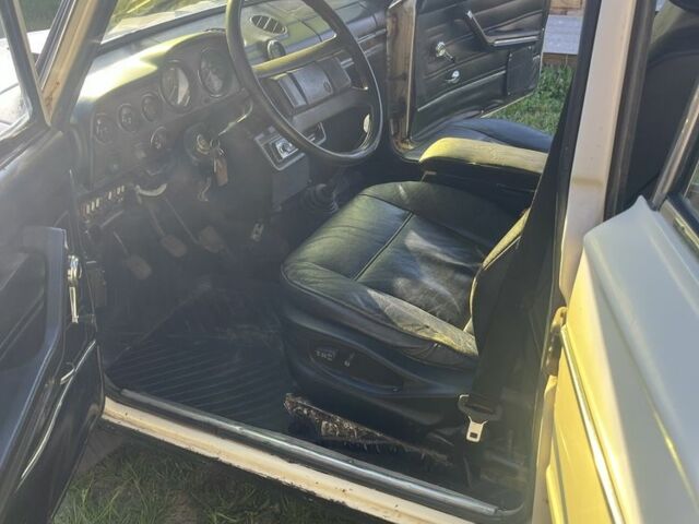 Бежевый ВАЗ 2106, объемом двигателя 0 л и пробегом 10 тыс. км за 700 $, фото 2 на Automoto.ua