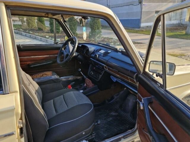 Бежевый ВАЗ 2106, объемом двигателя 1.3 л и пробегом 240 тыс. км за 600 $, фото 3 на Automoto.ua