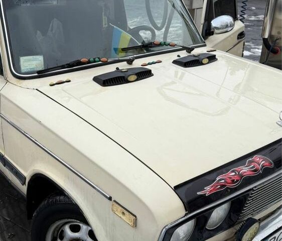 Бежевый ВАЗ 2106, объемом двигателя 0 л и пробегом 3 тыс. км за 600 $, фото 2 на Automoto.ua