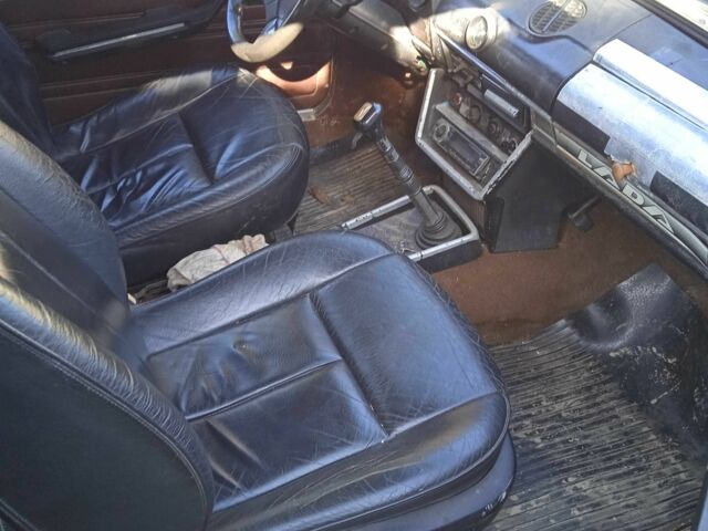 Бежевый ВАЗ 2106, объемом двигателя 1.3 л и пробегом 2 тыс. км за 300 $, фото 5 на Automoto.ua