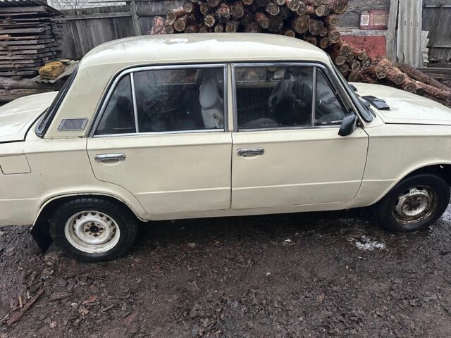 Бежевый ВАЗ 2106, объемом двигателя 1.6 л и пробегом 88 тыс. км за 521 $, фото 2 на Automoto.ua