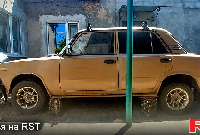 Бежевый ВАЗ 2106, объемом двигателя 1.5 л и пробегом 0 тыс. км за 600 $, фото 2 на Automoto.ua