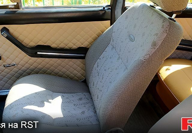 Бежевый ВАЗ 2106, объемом двигателя 1.6 л и пробегом 84 тыс. км за 1200 $, фото 5 на Automoto.ua